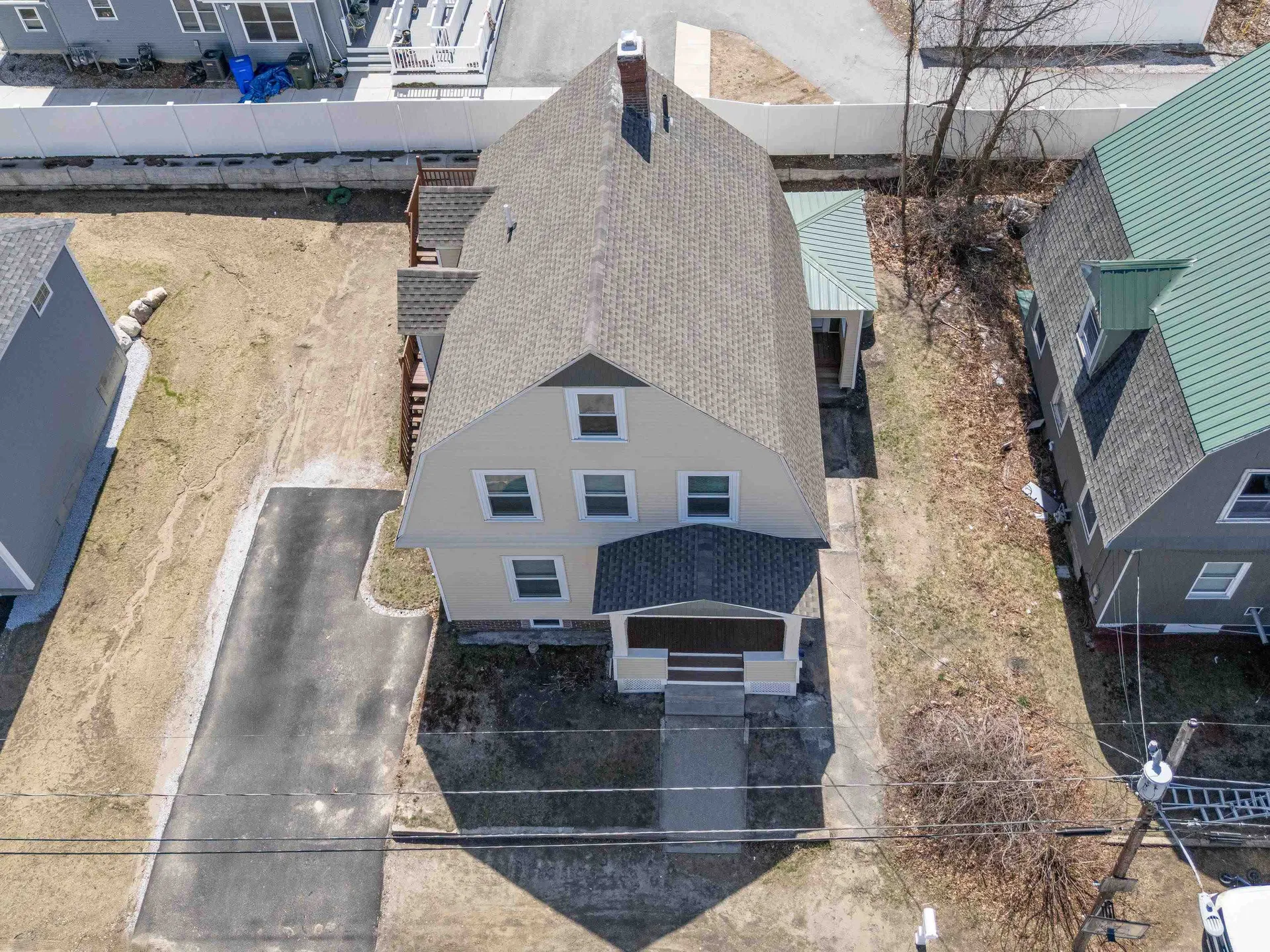 118 W. Hillcrest Avenue Manchester NH 03103