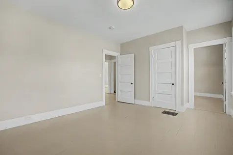 118 W. Hillcrest Avenue Manchester NH 03103