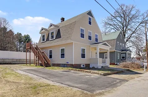 118 W. Hillcrest Avenue Manchester NH 03103