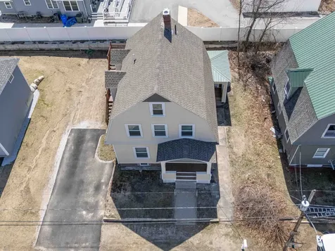 118 W. Hillcrest Avenue Manchester NH 03103