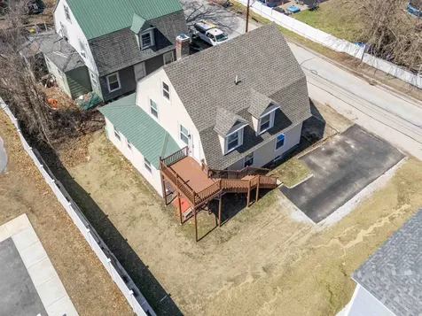 118 W. Hillcrest Avenue Manchester NH 03103