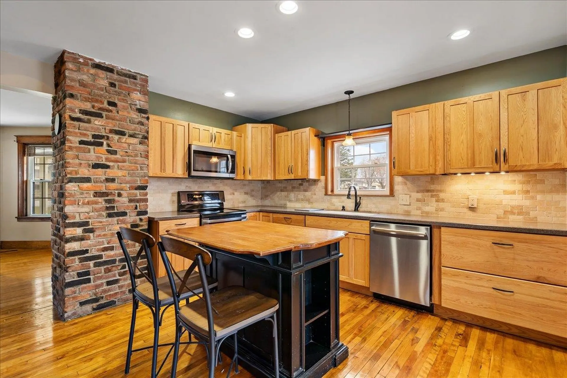 570 South Main Street Alburgh VT 05440