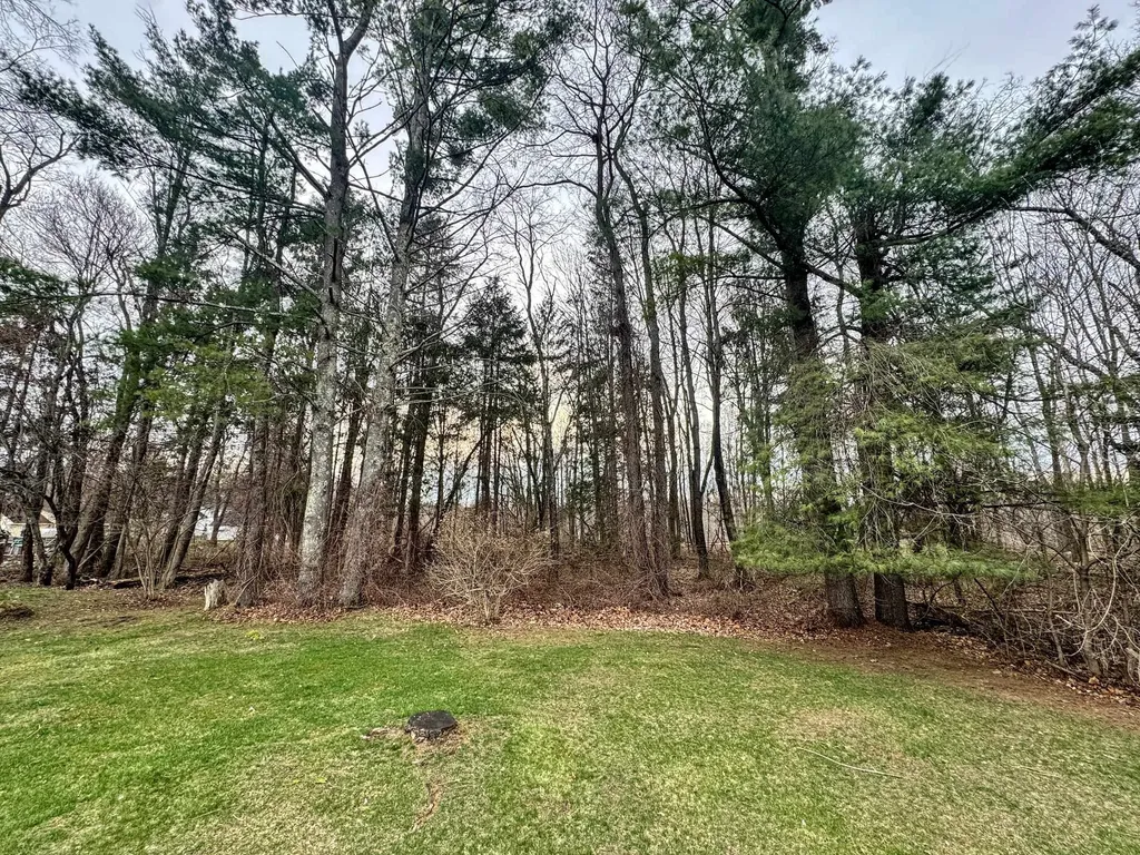 47 Sycamore Lane Shaftsbury VT 05262