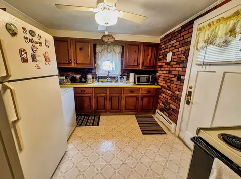 47 Sycamore Lane Shaftsbury VT 05262