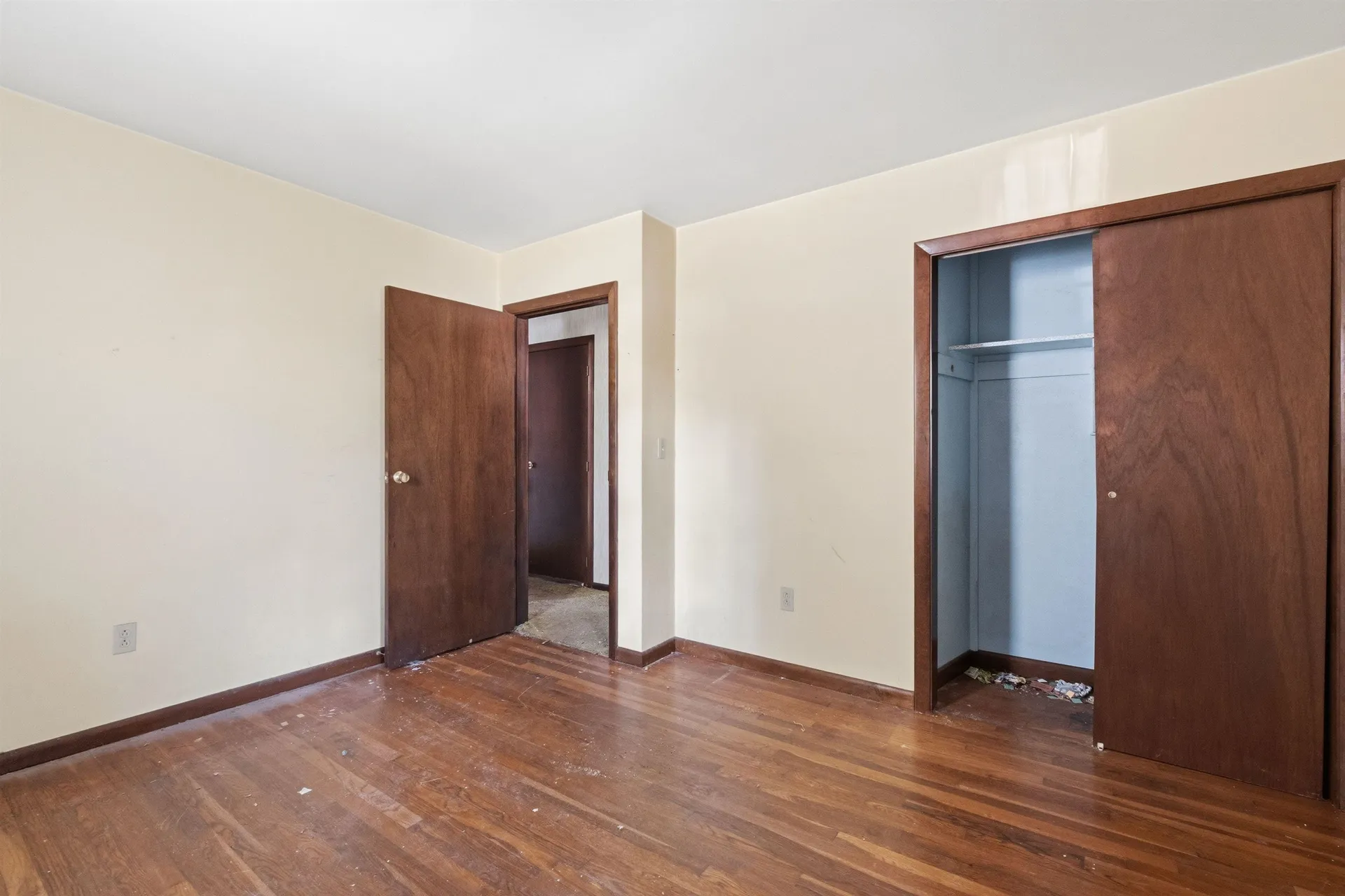 11 Thompson Avenue Hooksett NH 03106
