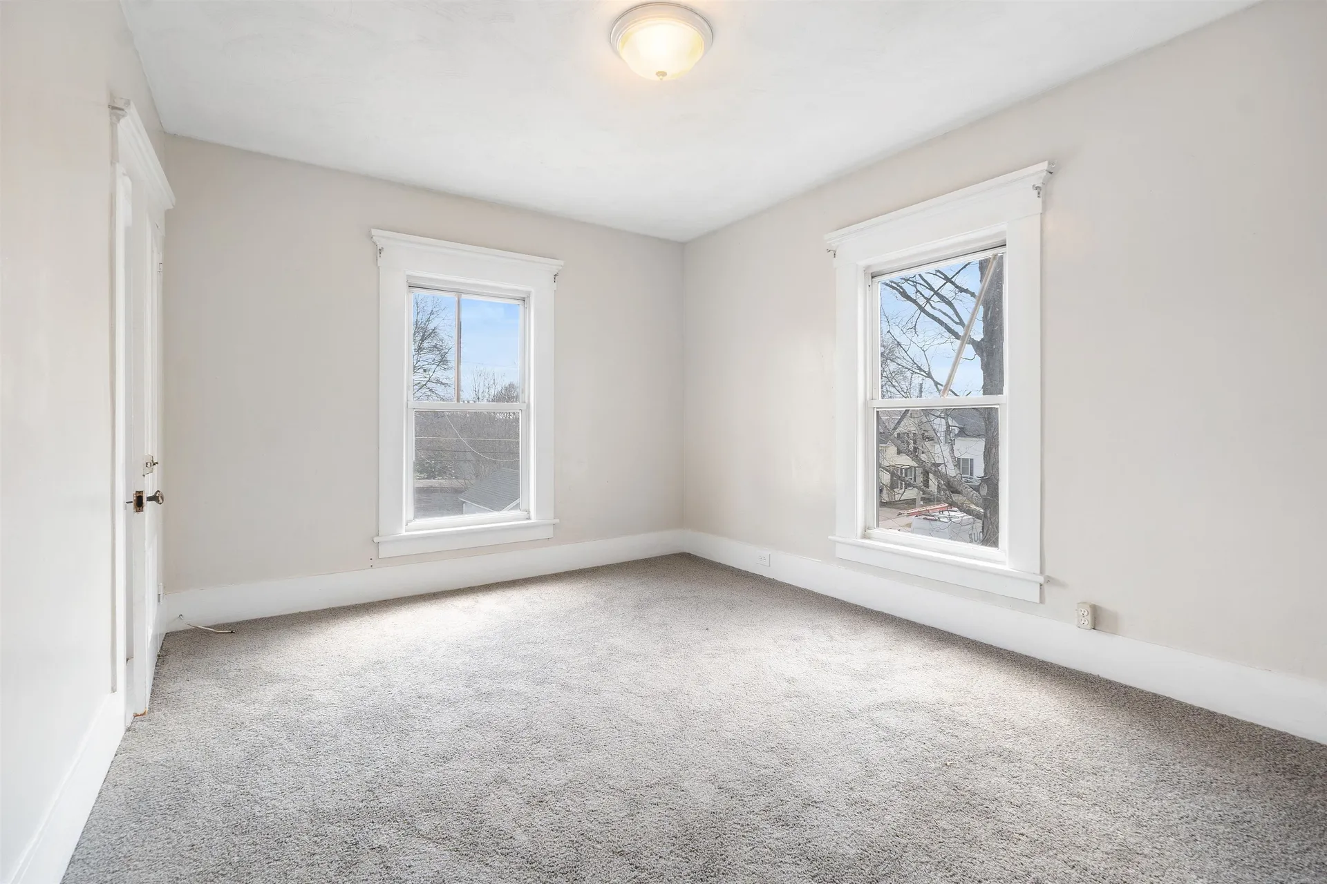 9 Pine Street Pembroke NH 03275