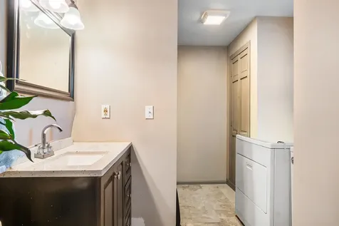 9 Pine Street Pembroke NH 03275