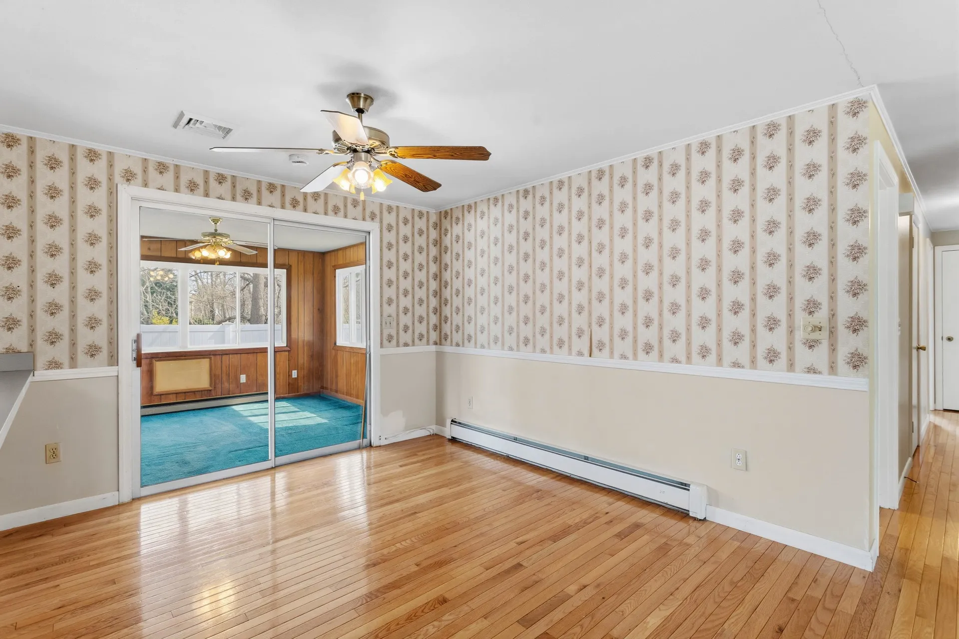 12 Colonial Circle Hampton NH 03842-3317