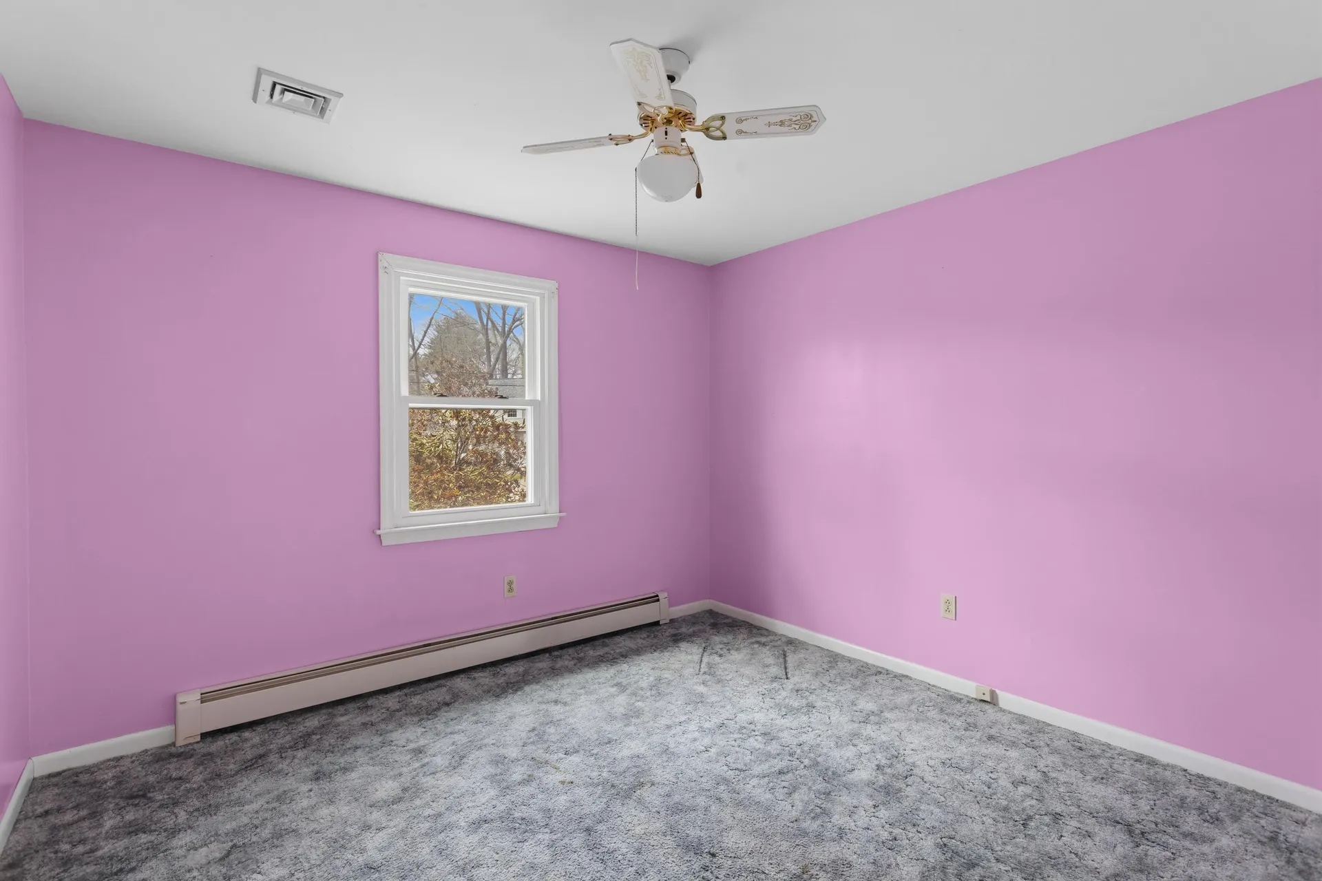12 Colonial Circle Hampton NH 03842-3317
