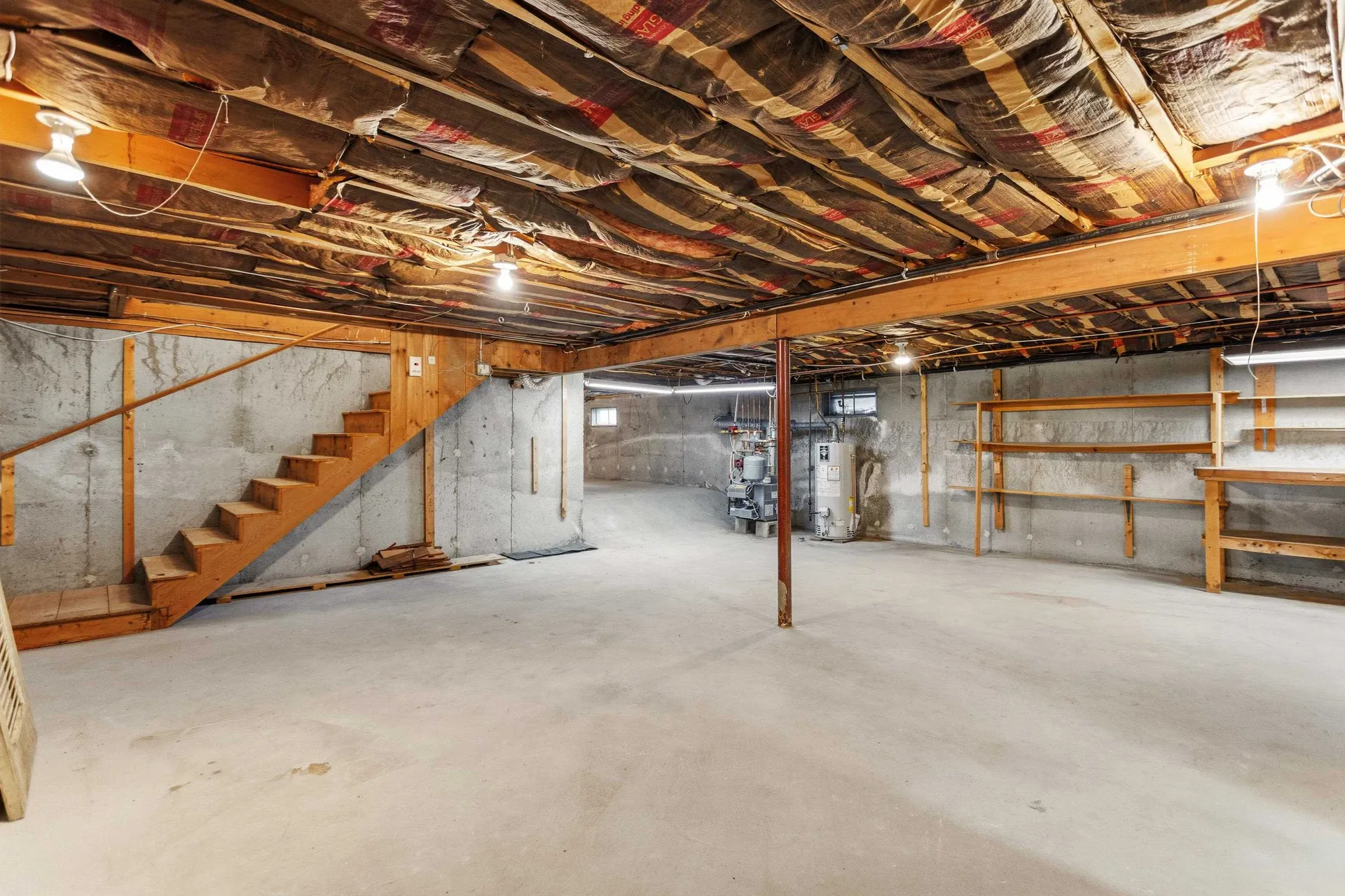 12 Colonial Circle Hampton NH 03842-3317