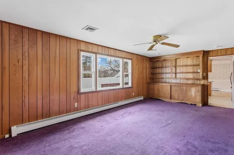 12 Colonial Circle Hampton NH 03842-3317