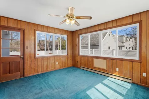 12 Colonial Circle Hampton NH 03842-3317
