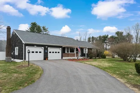 12 Colonial Circle Hampton NH 03842-3317