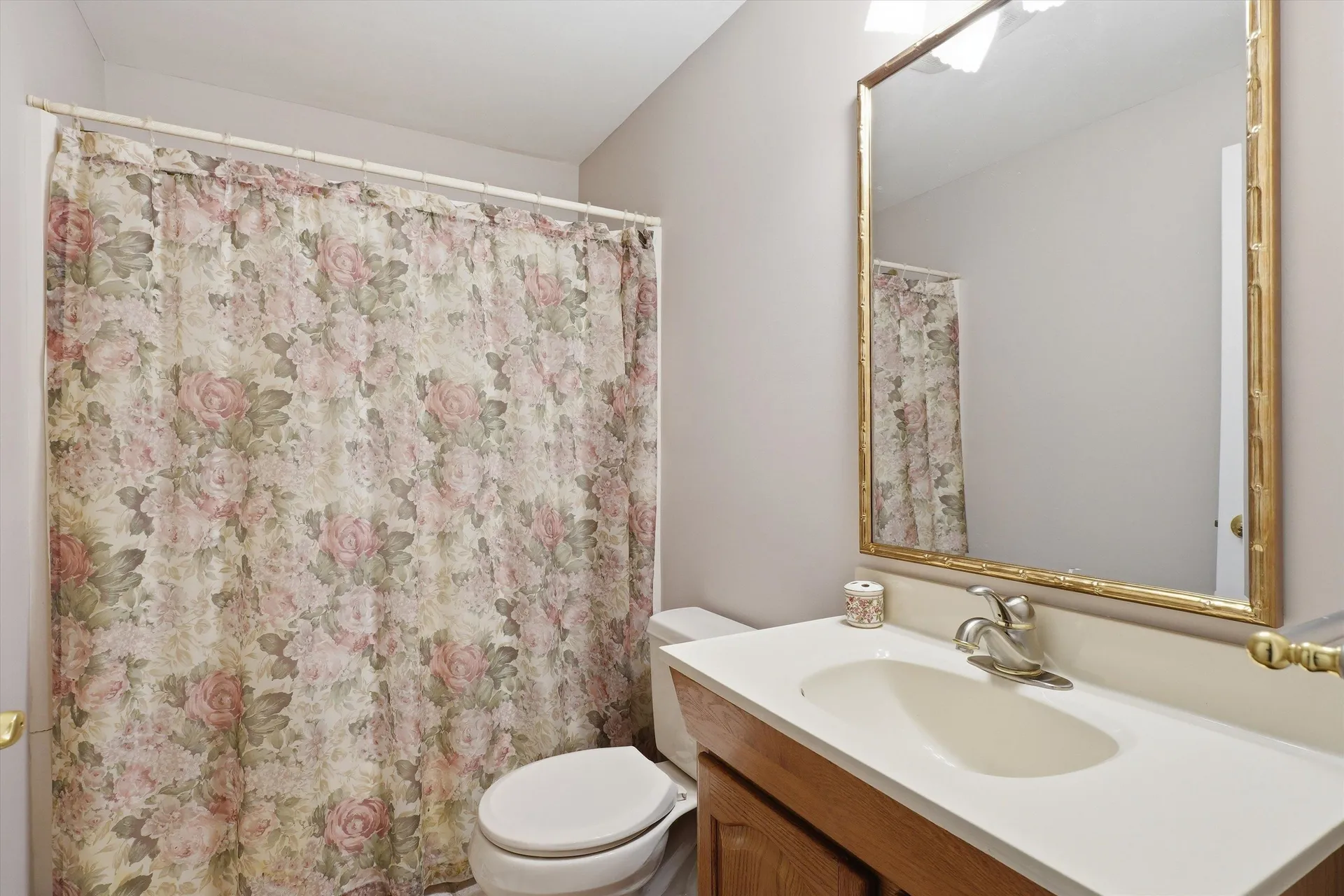 24 Fordway Extension Windham NH 03087