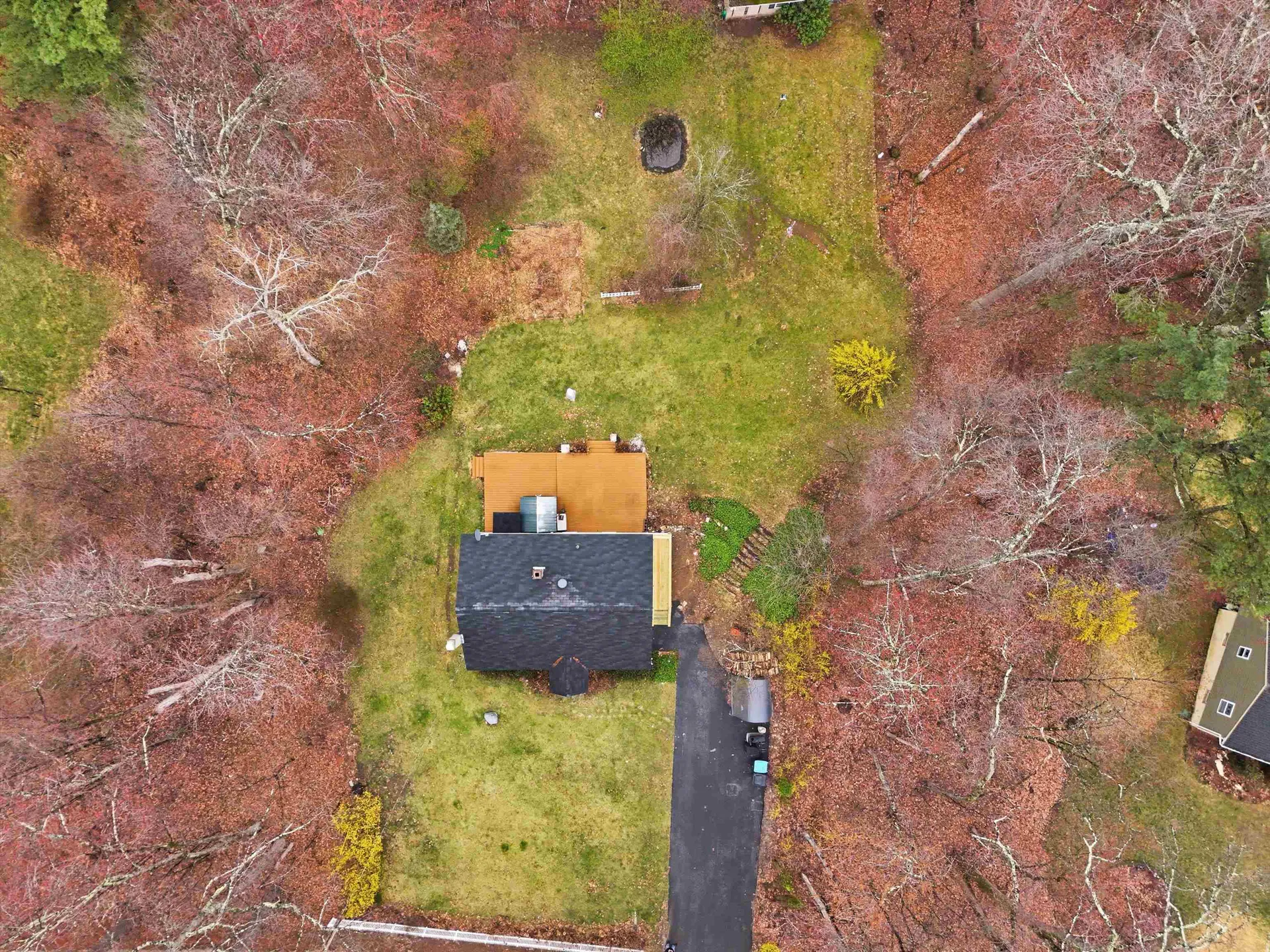 24 Fordway Extension Windham NH 03087