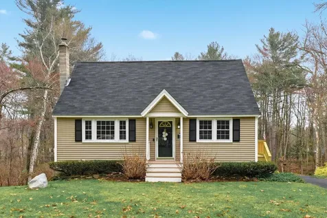 24 Fordway Extension Windham NH 03087