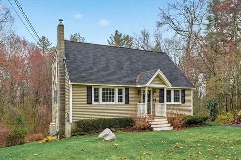 24 Fordway Extension Windham NH 03087