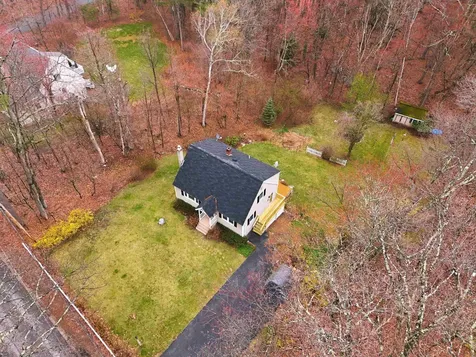 24 Fordway Extension Windham NH 03087
