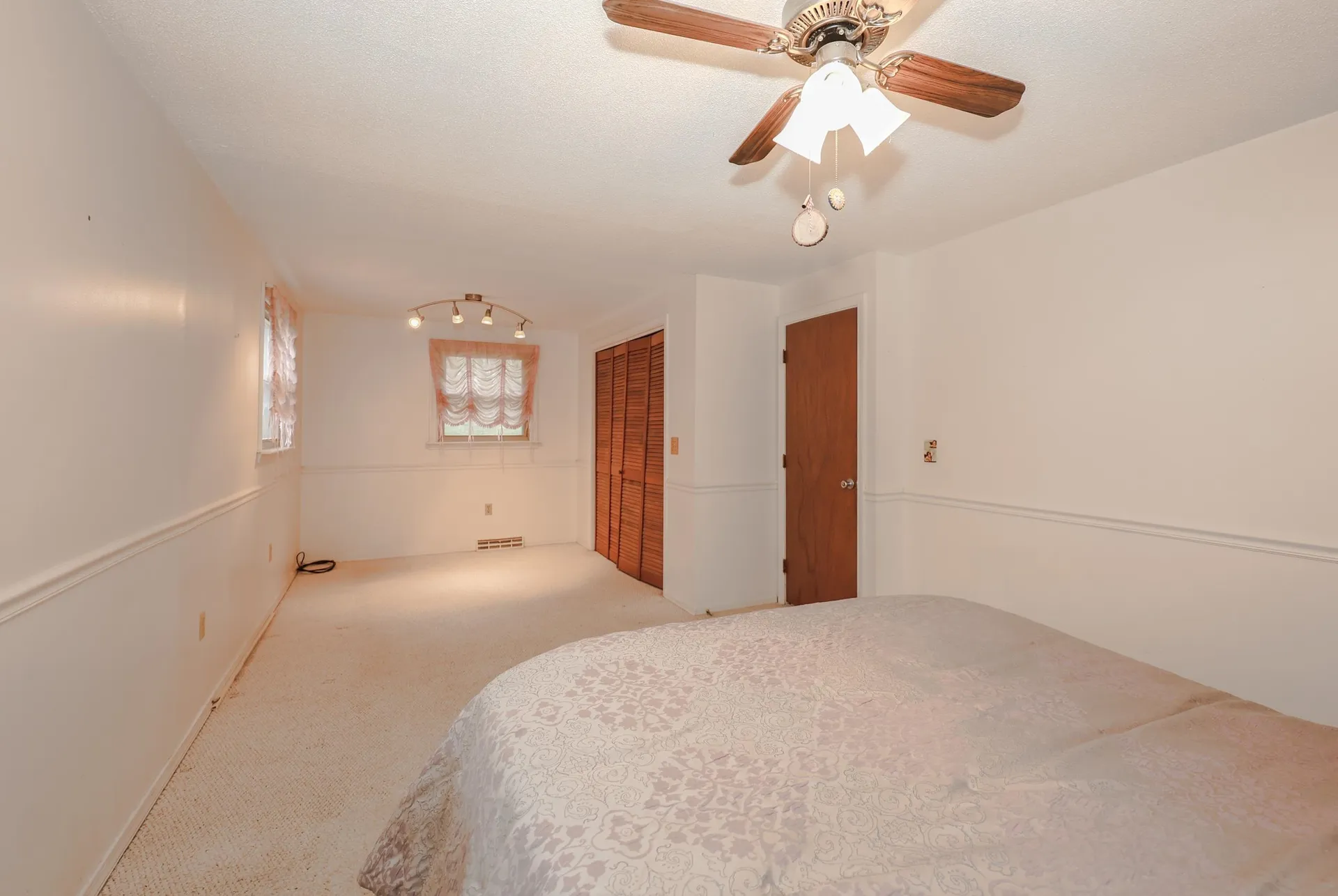 37 Country Club Lane Merrimack NH 03054