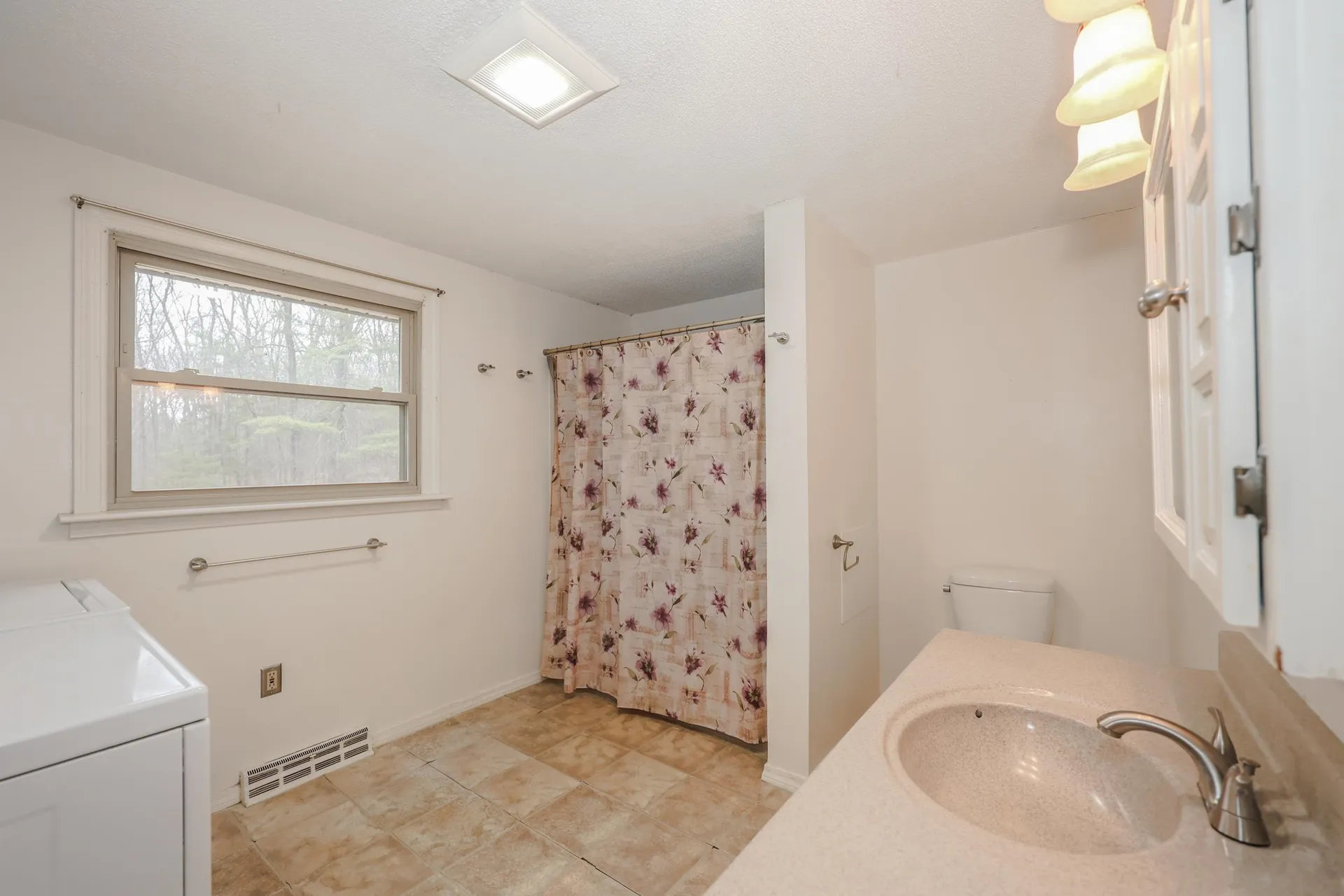 37 Country Club Lane Merrimack NH 03054