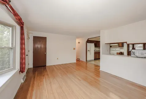 37 Country Club Lane Merrimack NH 03054