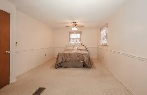 37 Country Club Lane Merrimack NH 03054