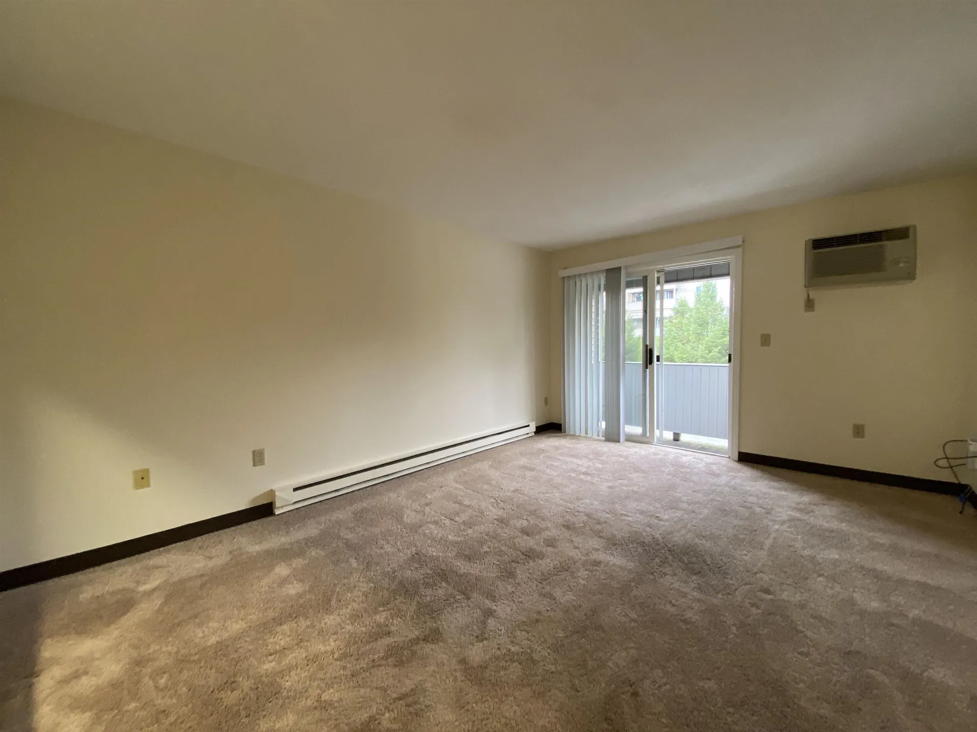 173 Eastern Avenue Manchester NH 03104