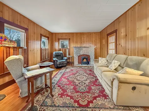58 Pleasant Street Colebrook NH 03576