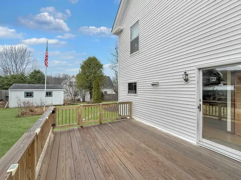 58 Pleasant Street Colebrook NH 03576