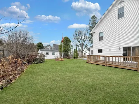 58 Pleasant Street Colebrook NH 03576