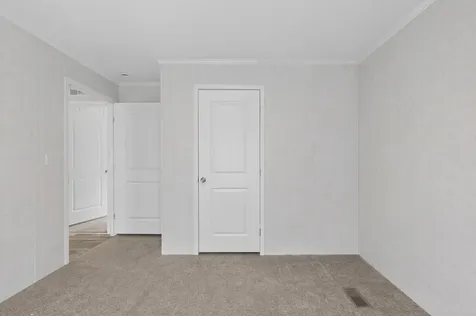 4 Elizabeth Drive Boscawen NH 03303