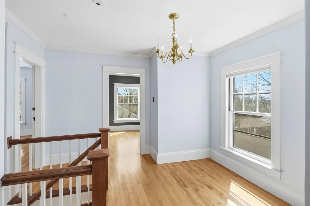 198 Linden Street Manchester NH 03104