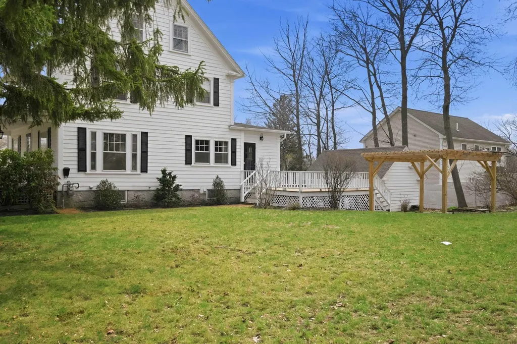 198 Linden Street Manchester NH 03104