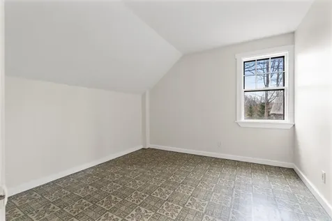 9 Railroad Avenue Newfields NH 03856