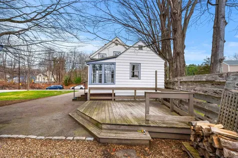 9 Railroad Avenue Newfields NH 03856