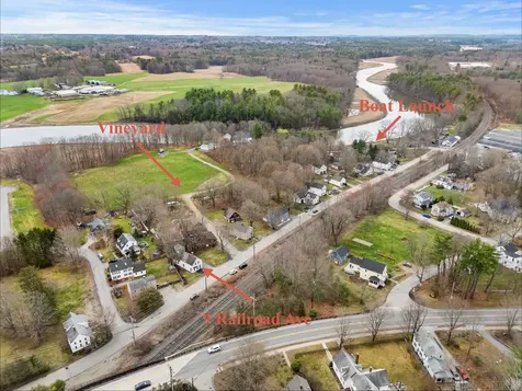 9 Railroad Avenue Newfields NH 03856