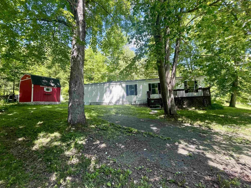 62 Maple Tree Lane Concord VT 05824