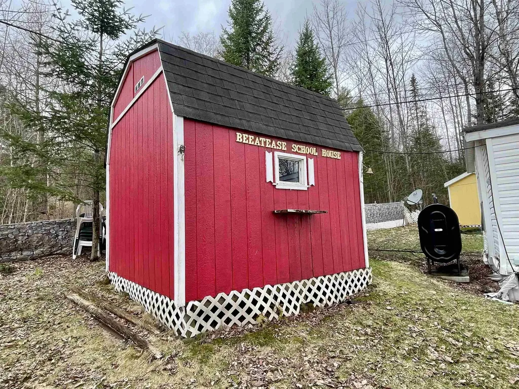 62 Maple Tree Lane Concord VT 05824
