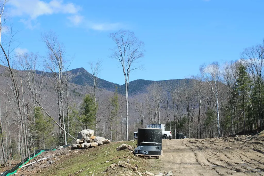 32 Alpine Drive Lincoln NH 03251