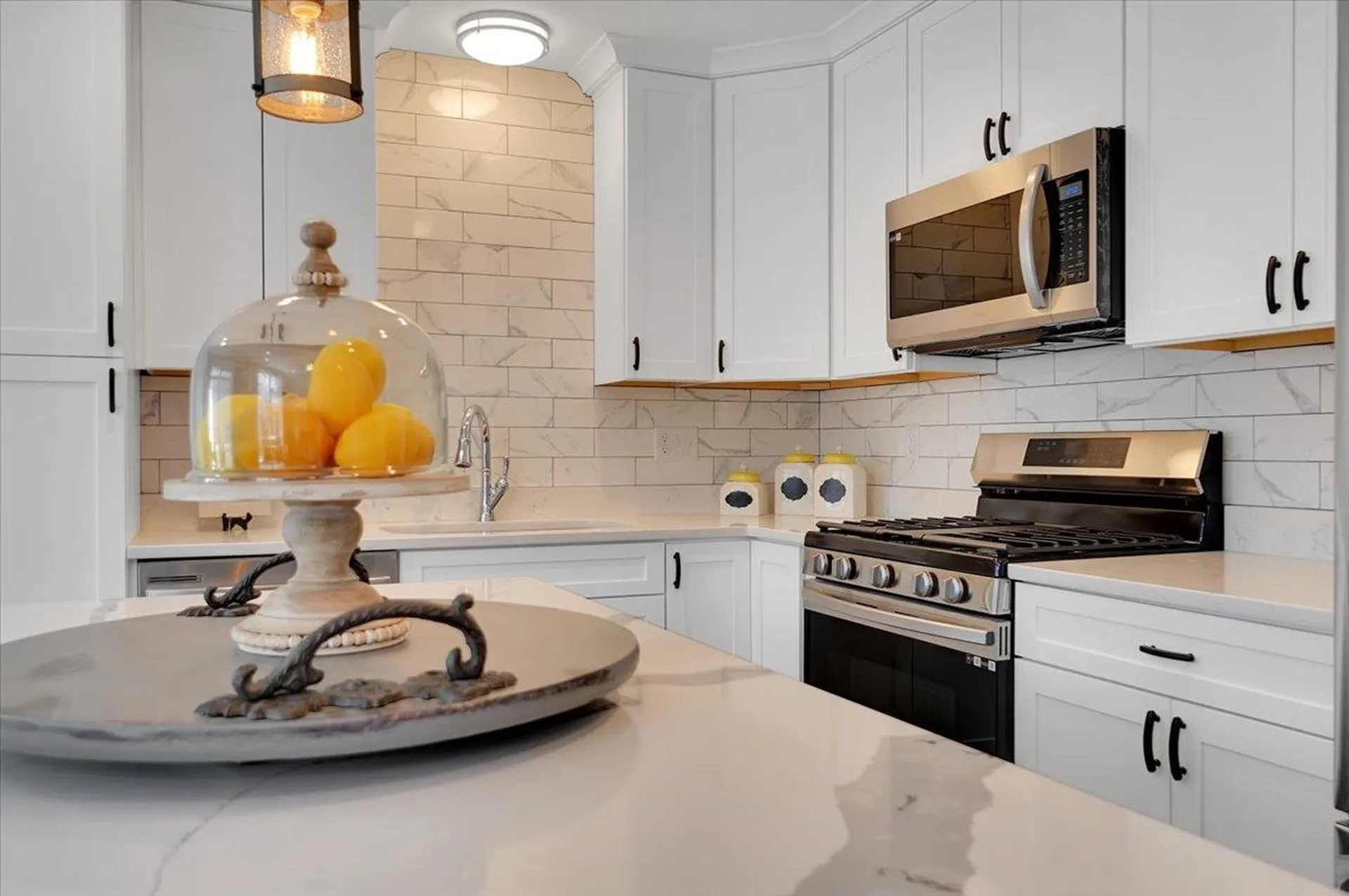 5 Dumaine Avenue Nashua NH 03063