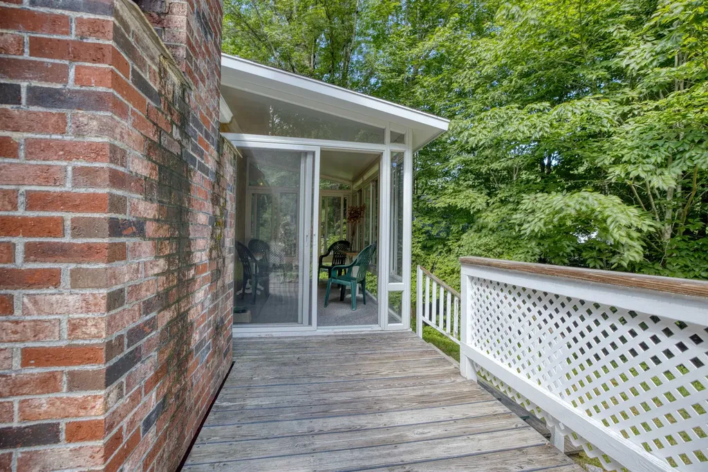 49 Mountain View Drive Moultonborough NH 03254