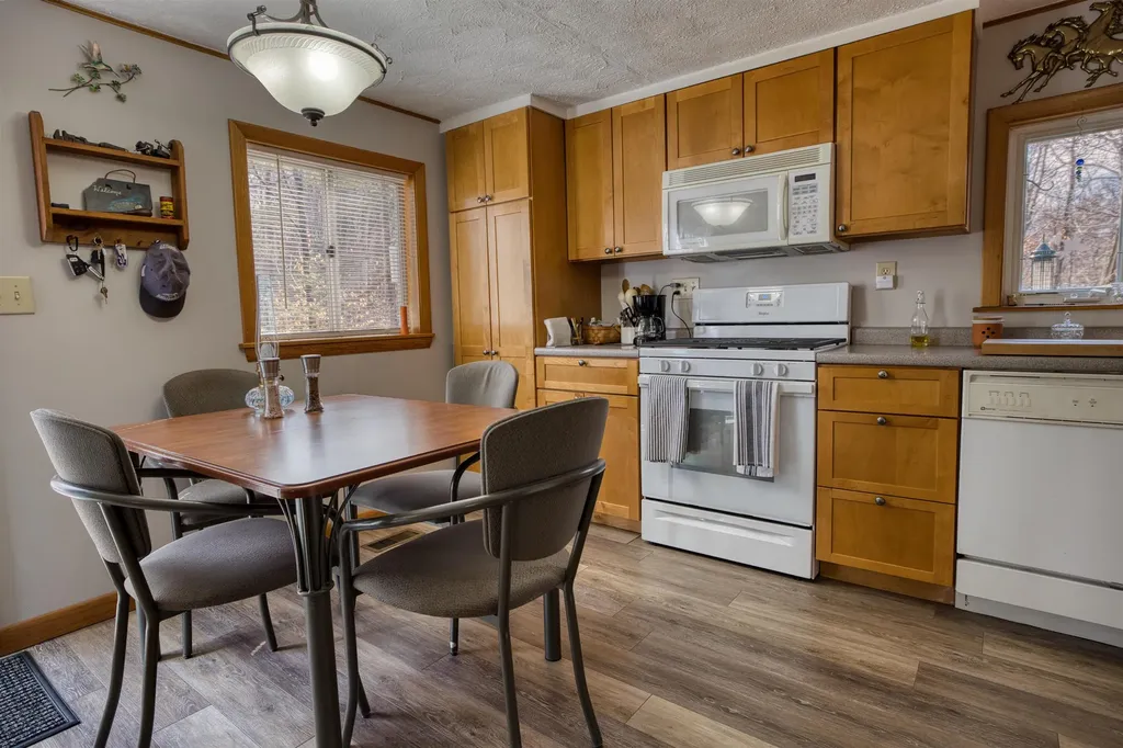 49 Mountain View Drive Moultonborough NH 03254