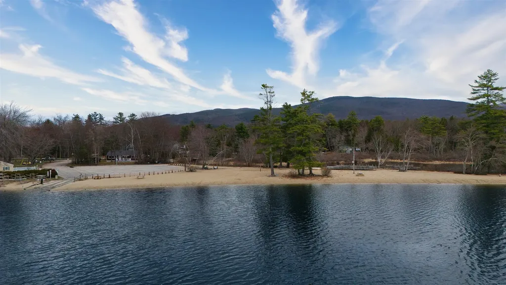 49 Mountain View Drive Moultonborough NH 03254