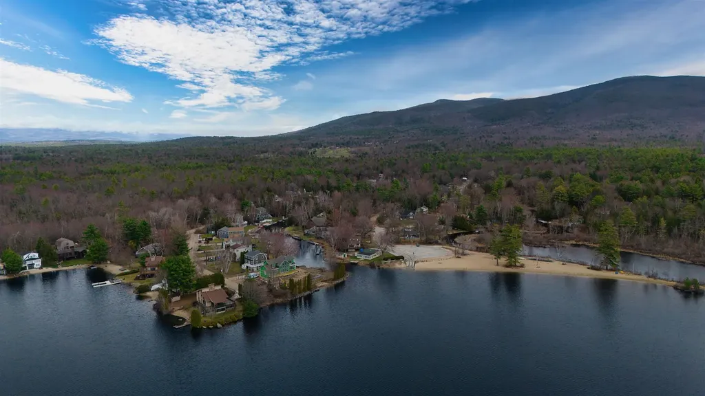 49 Mountain View Drive Moultonborough NH 03254