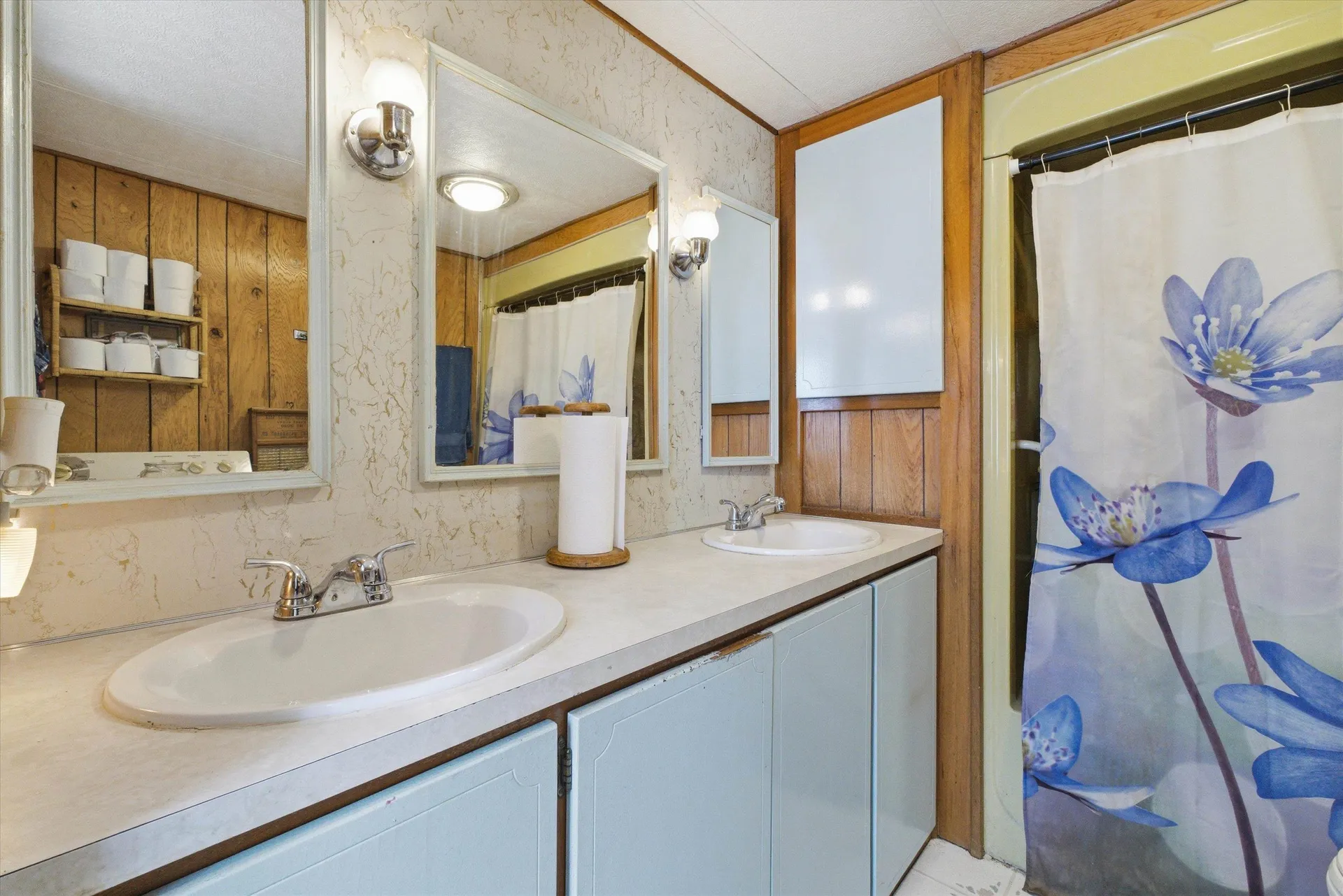519 Canterbury Drive Exeter NH 03833