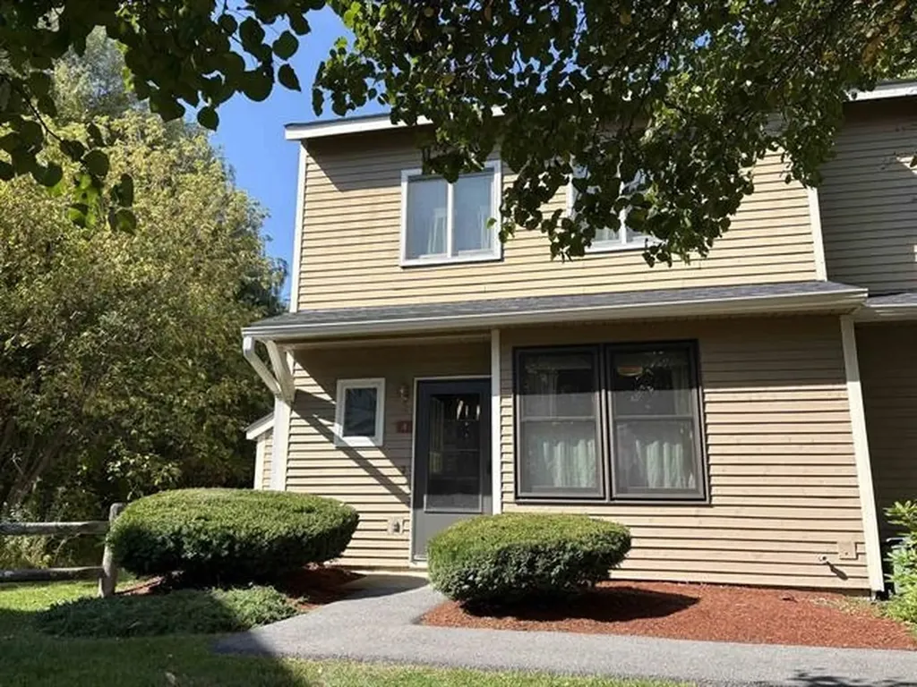 L4 Stonehedge Drive South Burlington VT 05403