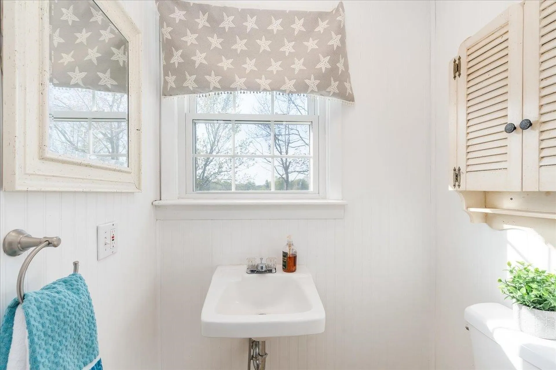 55 Old Beach Road Rye NH 03870