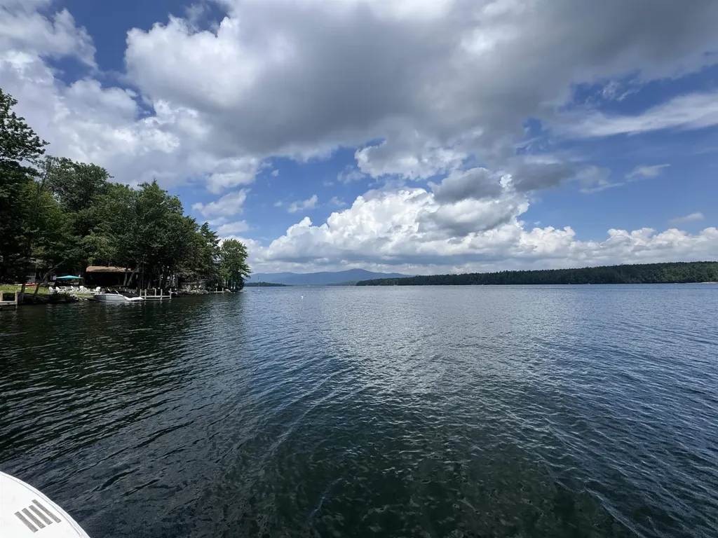 23 Cow Island Tuftonboro NH 03816