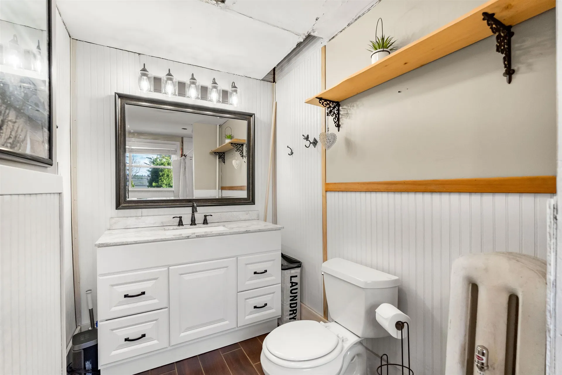 11 Pine Street Franklin NH 03235
