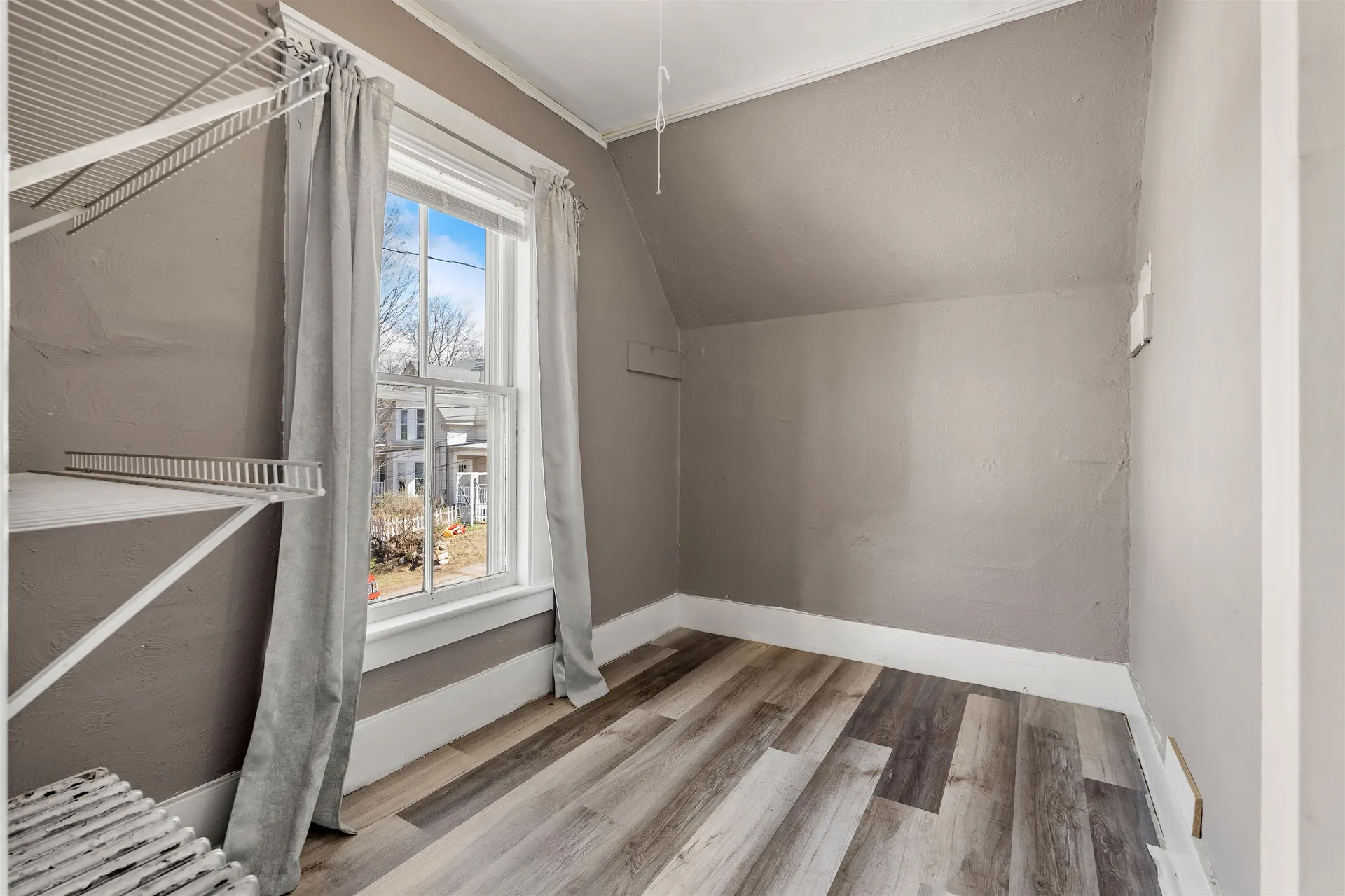 11 Pine Street Franklin NH 03235
